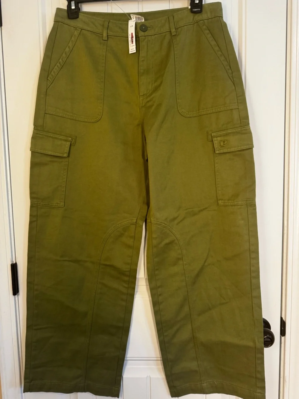 Pink Victoria’s Secret Olive Green Wide Leg Cargo Utility Pants sz Large NWT - Picture 4 of 8